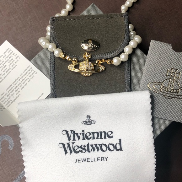 Vivienne Westwood Gold Orb Pearl Choker 